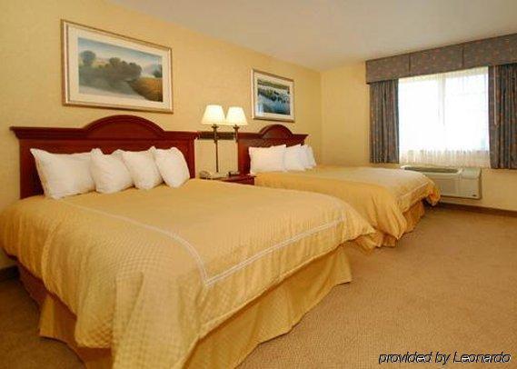 คอมฟอร์ต สวีท เดลาแวน - เลค เจนีวา แอเรีย Hotel ห้อง รูปภาพ